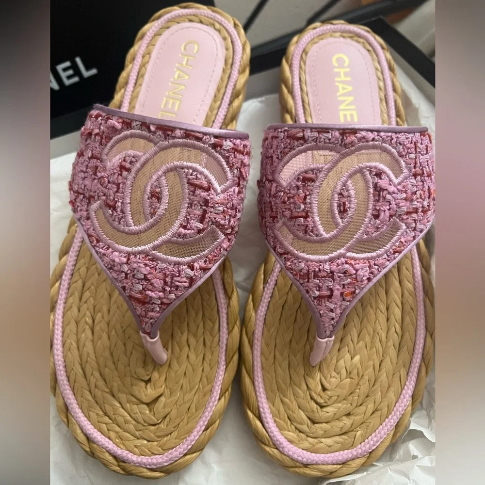 NEW in box. Chanel Pink Tweed Sandals - Picture 4 of 12